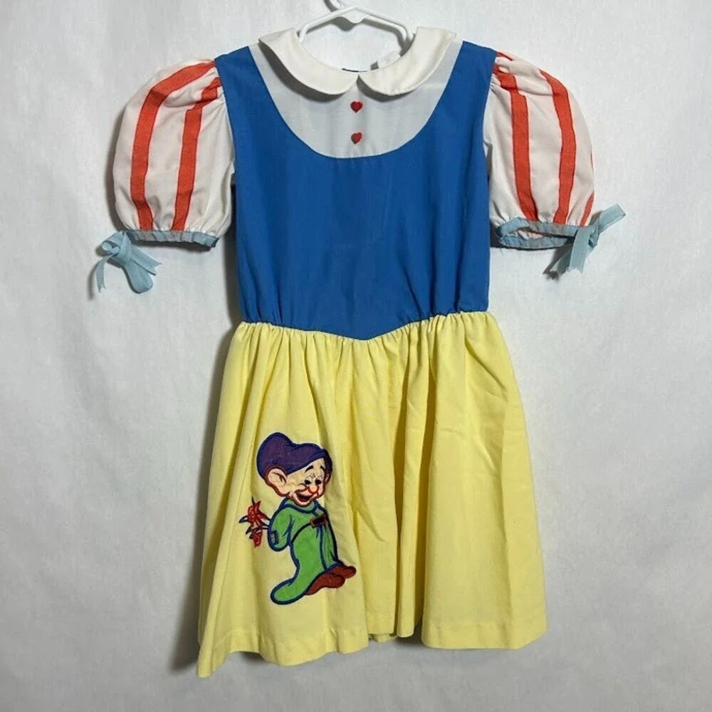 VTG 70s Snow White Costume Girls 6X Disney Wear Embroidered Dopey Dwarf